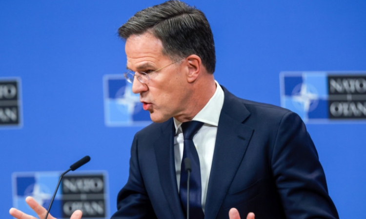 Рюте: В НАТО има подкрепа за операцията в Иран